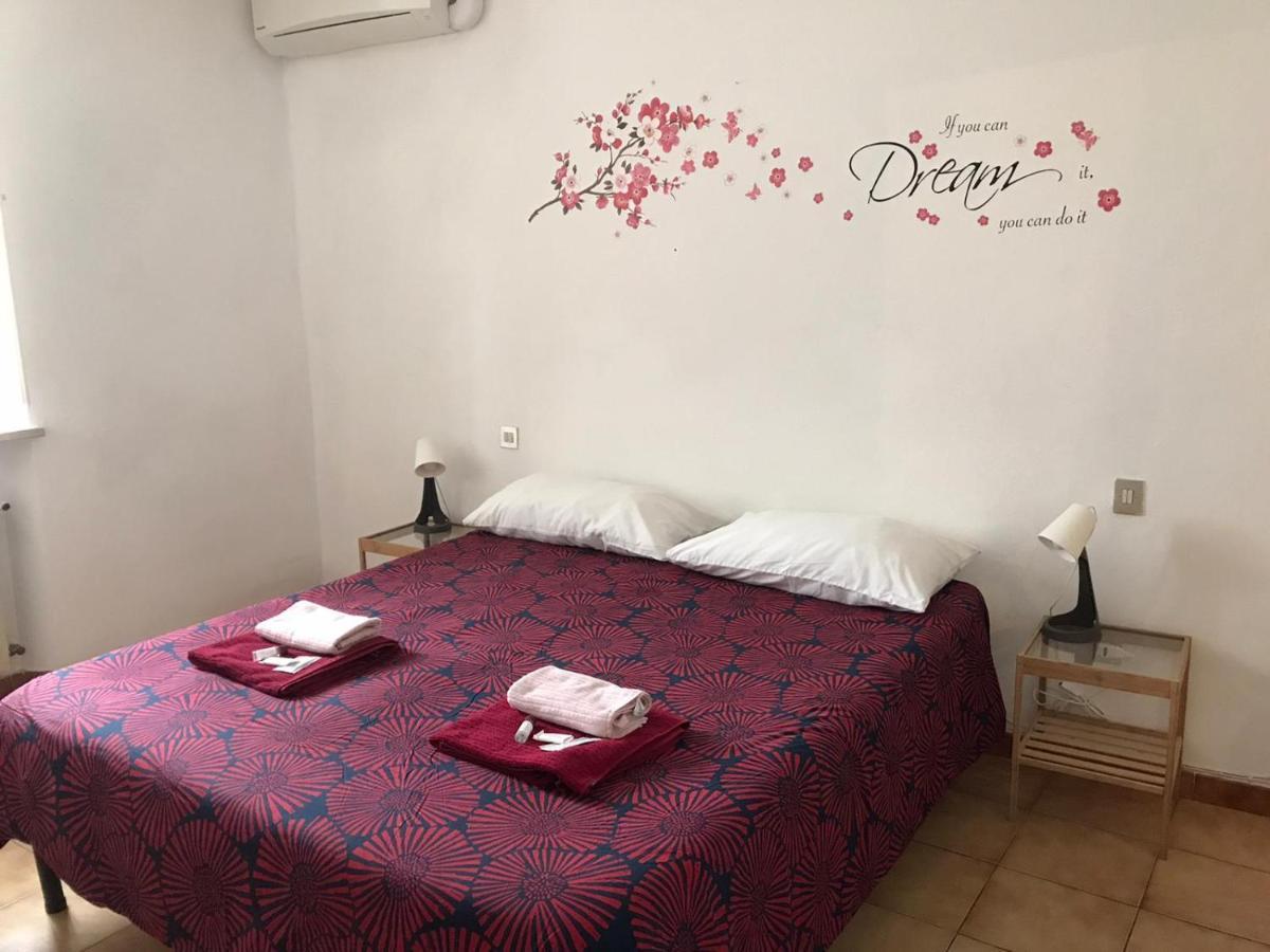 Bed and Breakfast A Casa Di Lucia Pisa Exterior foto